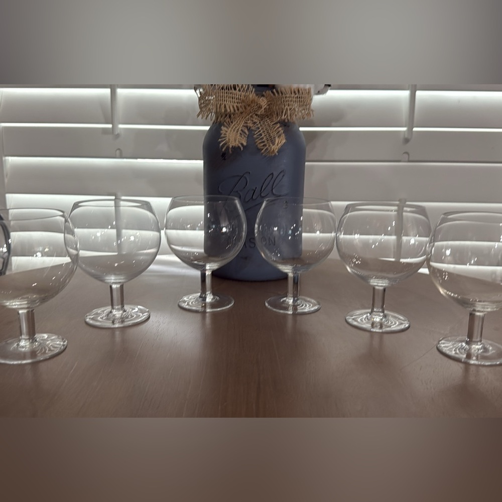 Tiffany &Co Set of Clear Glass Goblets Set of 6